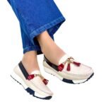 Mocasin Georgina Beige Azul Rojo