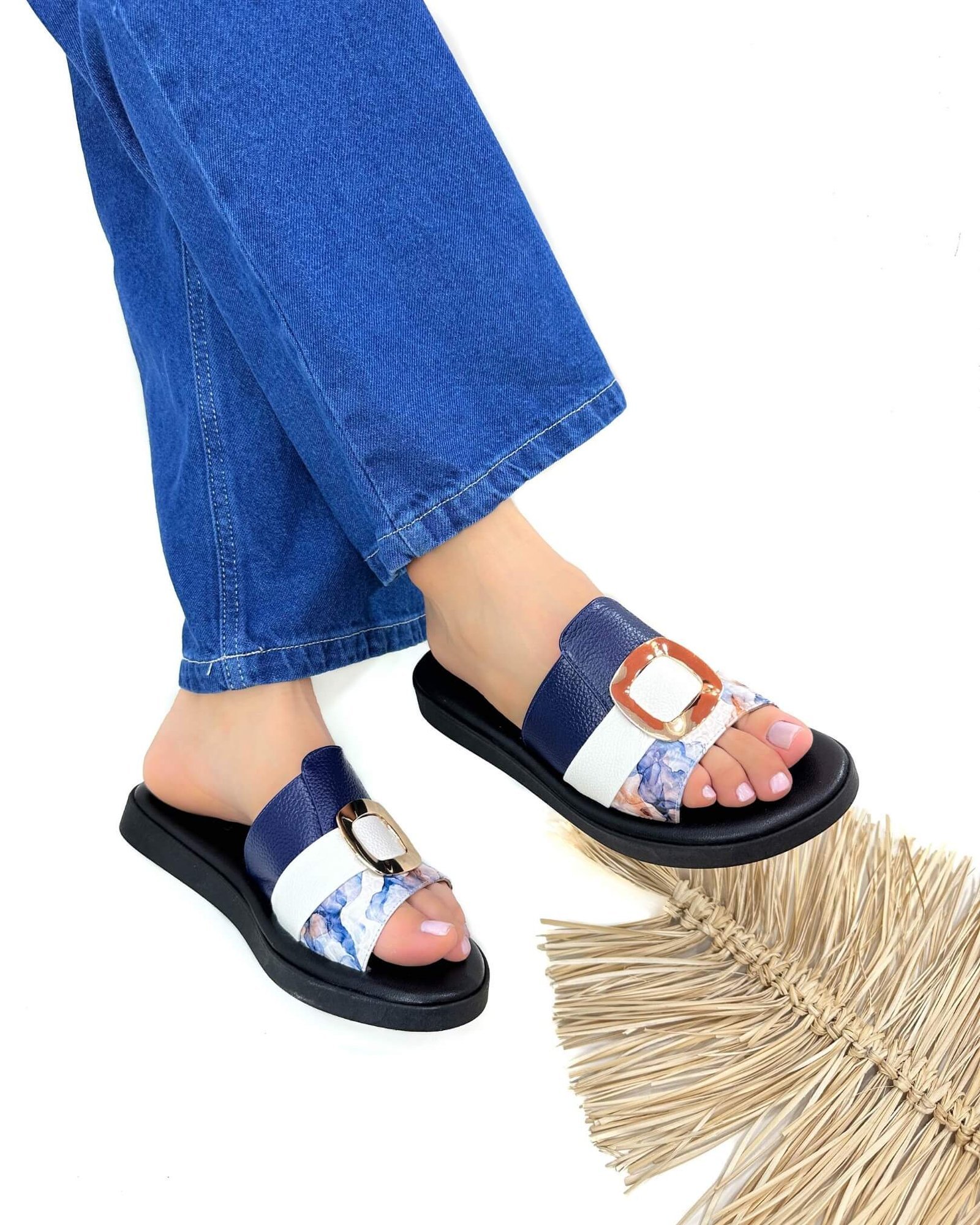 Sandalia Fiorela Azul