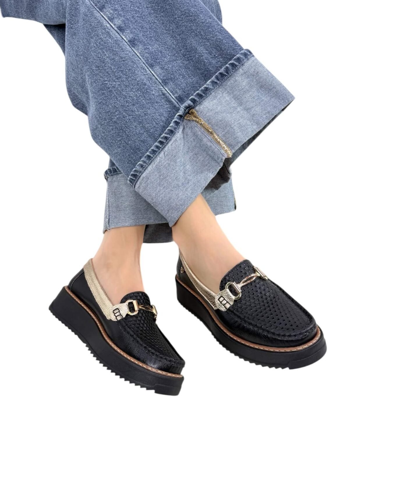 Mocasin Sara Negro x Oro